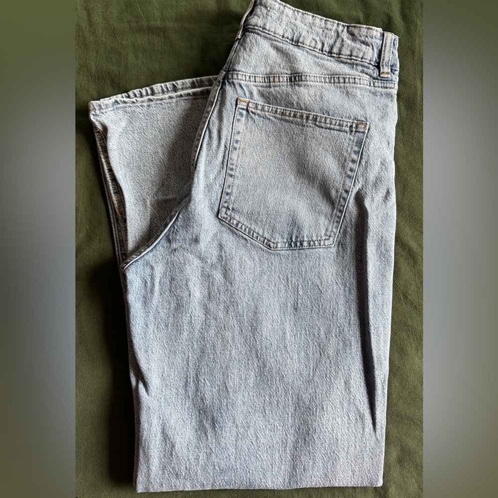 H&M Light Blue Straight Jeans